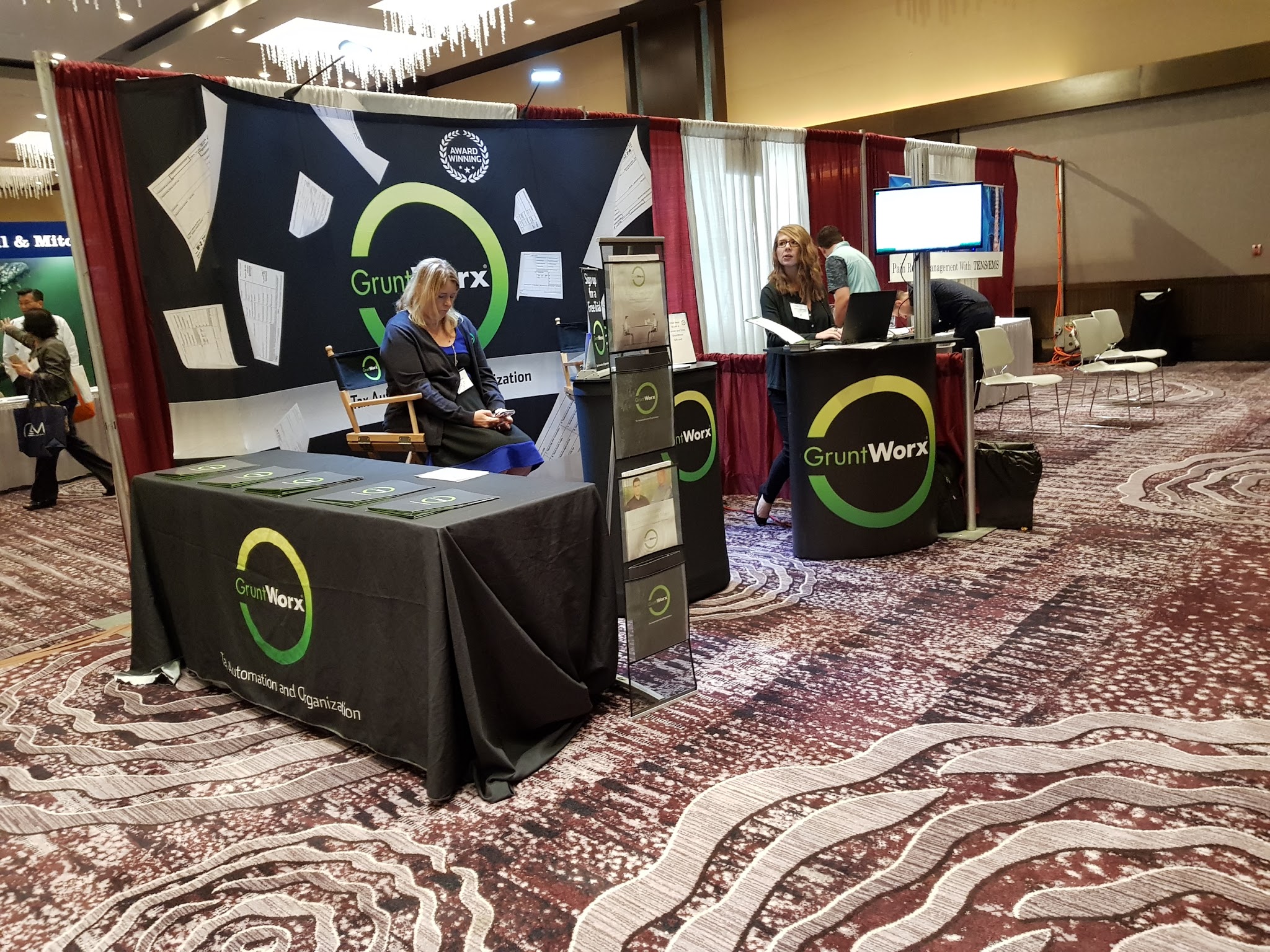 Trade show photo 24