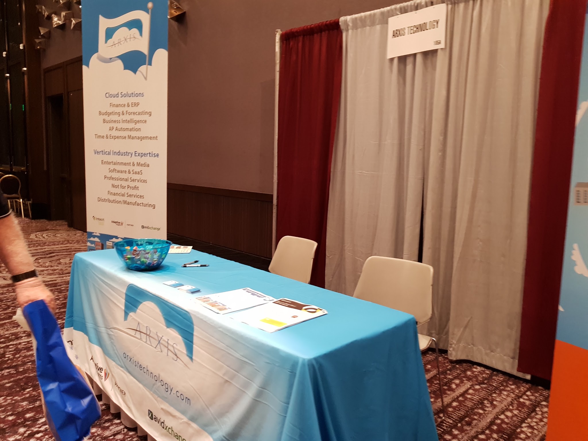 Trade show photo 25