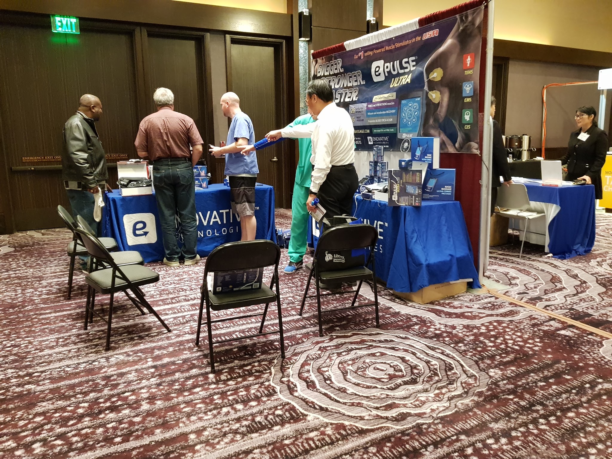 Trade show photo 13