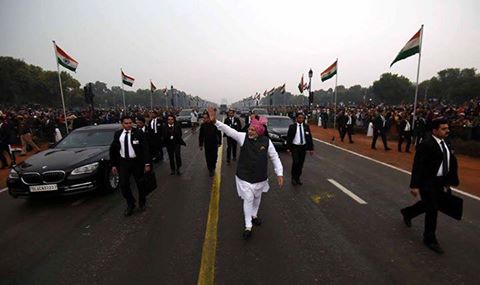 PM #NarendraModi greeted people of Bharat at 68th Republic Day celebrations at Rajpath in New Delhi.